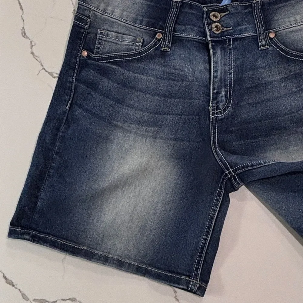 Hydraulic Women’s Nolita Curvy Denim Jean Shorts Embroidered Pockets Wide leg 10